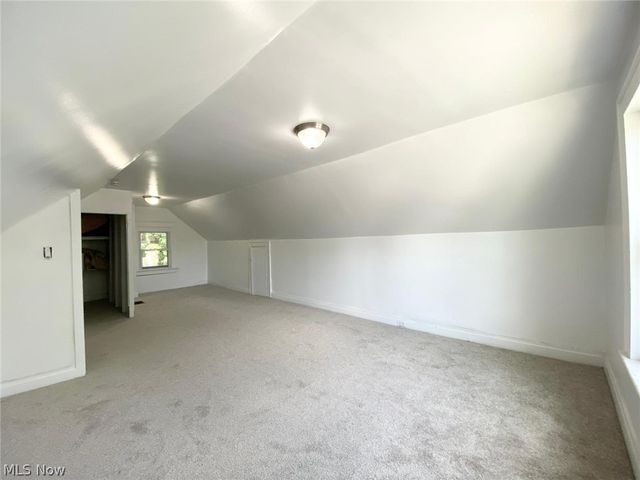 576 Kling Street, Akron, OH 44311