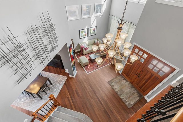 9106 Cold Stream Lane, Eden Prairie, MN 55347