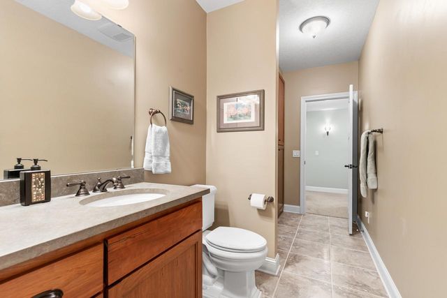 9106 Cold Stream Lane, Eden Prairie, MN 55347
