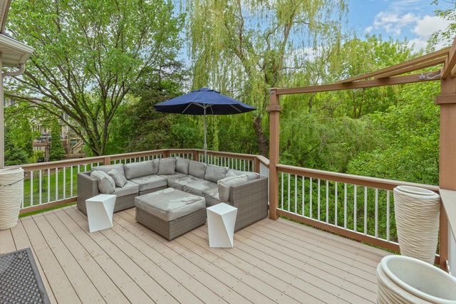 9106 Cold Stream Lane, Eden Prairie, MN 55347