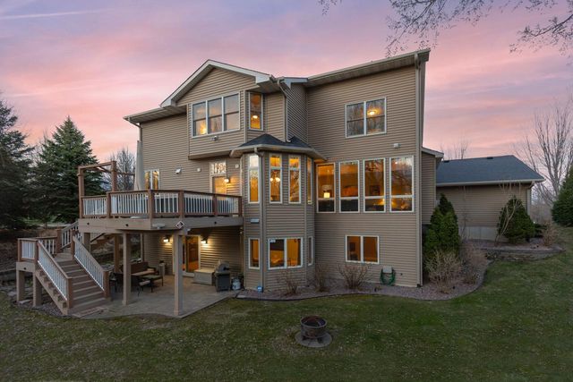 9106 Cold Stream Lane, Eden Prairie, MN 55347