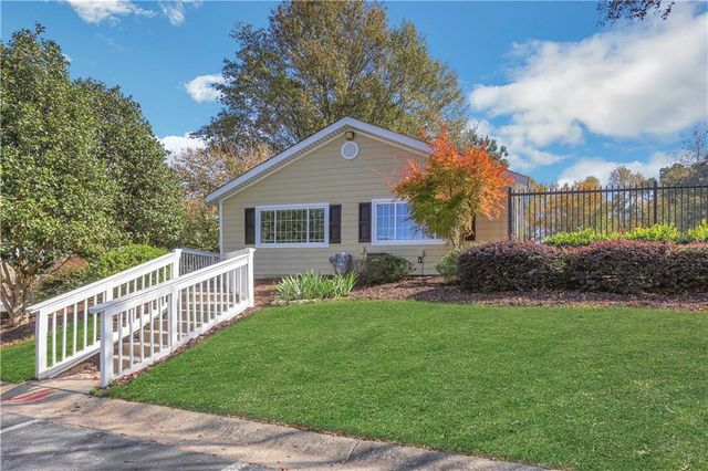 1468 Briarwood Road NE 2006, Atlanta, GA 30319