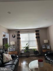 12 MURRAY WAY, Blackwood, NJ 08012