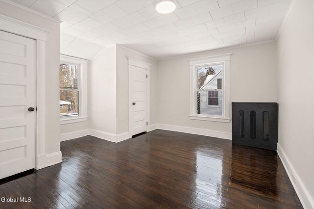 818 Oregon Avenue, Niskayuna, NY 12309