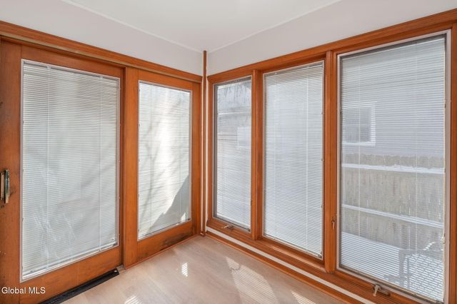 818 Oregon Avenue, Niskayuna, NY 12309