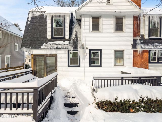 818 Oregon Avenue, Niskayuna, NY 12309