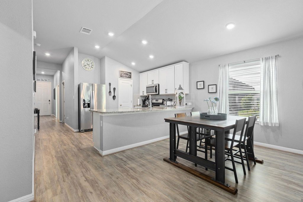 6045 Teodoro BND, Round Rock, TX 78665