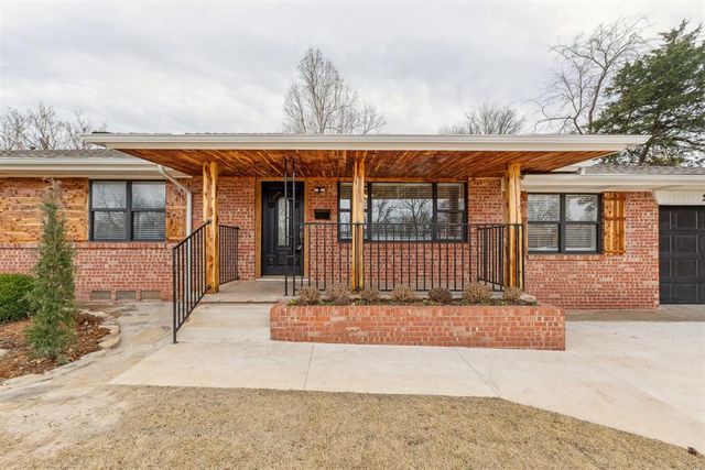 2416 Osborne Drive, Norman, OK 73069