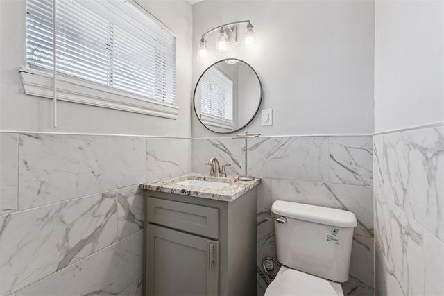 2416 Osborne Drive, Norman, OK 73069