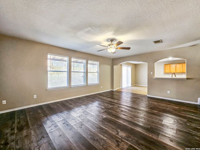 119 Hallie, San Antonio, TX 78227