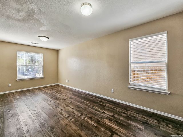 119 Hallie, San Antonio, TX 78227