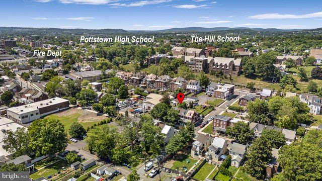 851 QUEEN ST, Pottstown, PA 19464