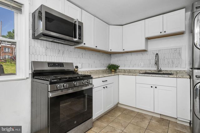851 QUEEN ST, Pottstown, PA 19464