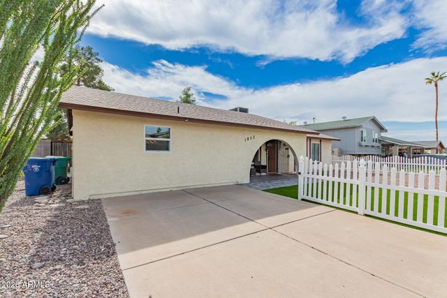1853 W PLATA Avenue, Mesa, AZ 85202