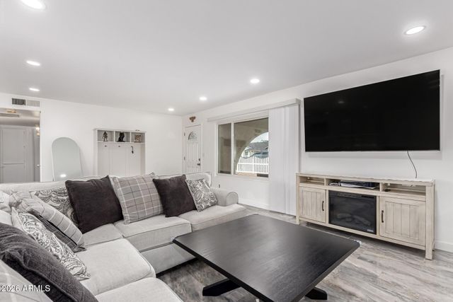 1853 W PLATA Avenue, Mesa, AZ 85202