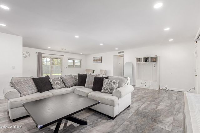 1853 W PLATA Avenue, Mesa, AZ 85202
