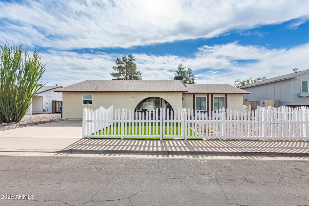 1853 W PLATA Avenue, Mesa, AZ 85202