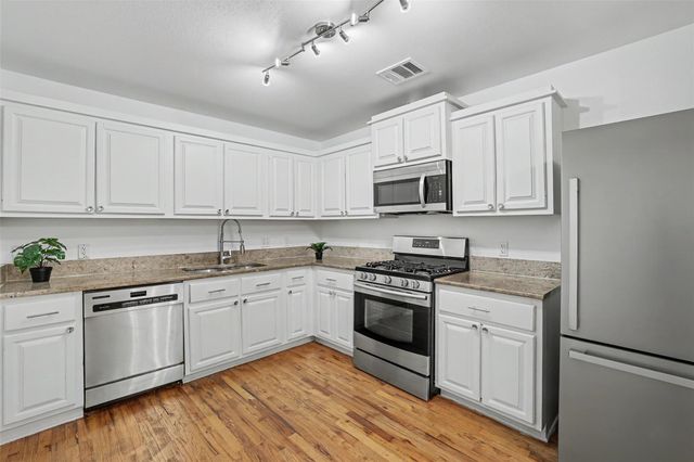 6307 Chesterfield Ave, Austin, TX 78752