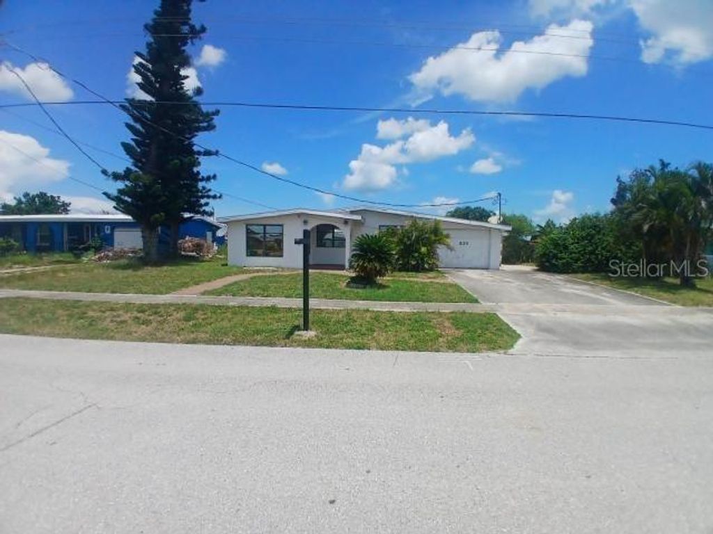 839 CONREID DRIVE NE, Port Charlotte, FL 33952