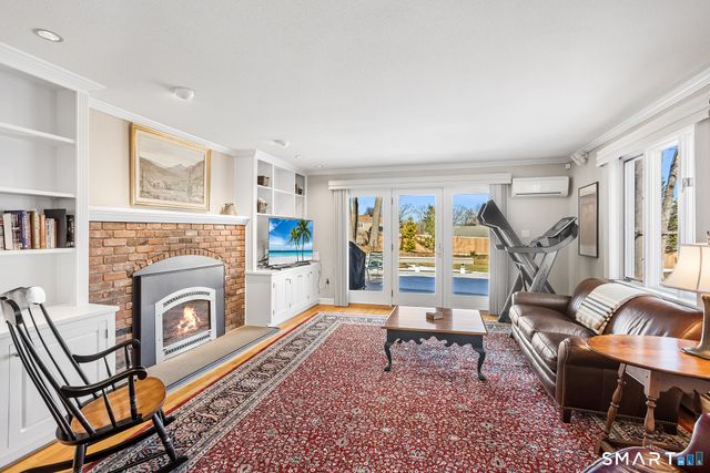 121 South Mountain Drive, New Britain, CT 06052