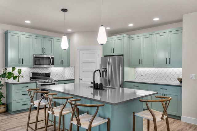 19985 Voltera Place, Bend, OR 97702