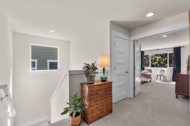 19985 Voltera Place, Bend, OR 97702