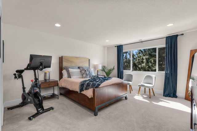 19985 Voltera Place, Bend, OR 97702