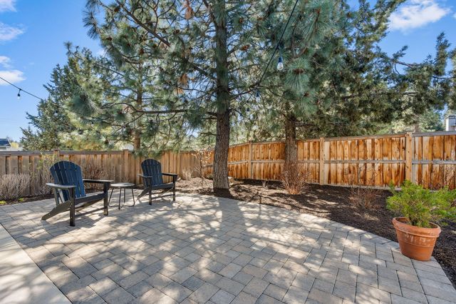 19985 Voltera Place, Bend, OR 97702