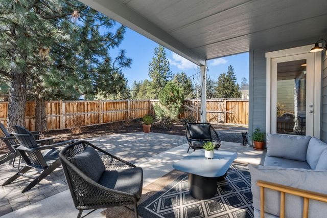 19985 Voltera Place, Bend, OR 97702