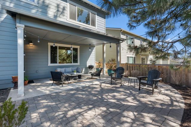 19985 Voltera Place, Bend, OR 97702