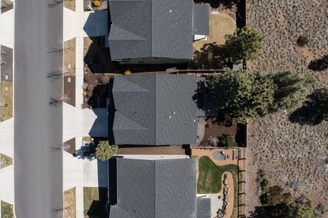 19985 Voltera Place, Bend, OR 97702