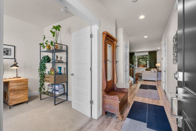 19985 Voltera Place, Bend, OR 97702