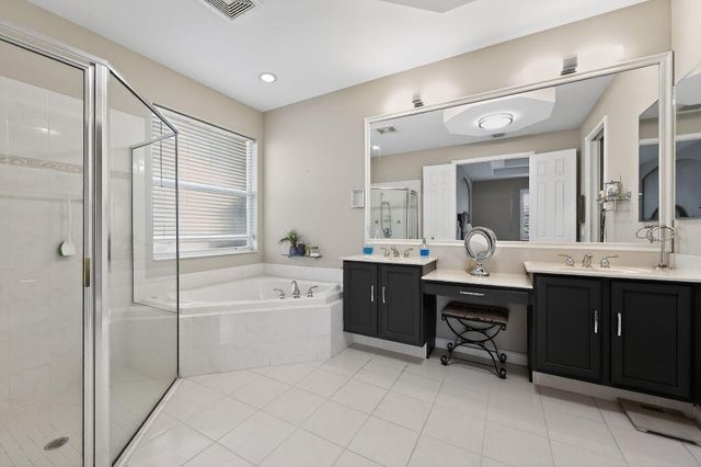 9430 Lantern Bay Circle, West Palm Beach, FL 33411