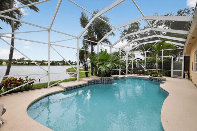 9430 Lantern Bay Circle, West Palm Beach, FL 33411