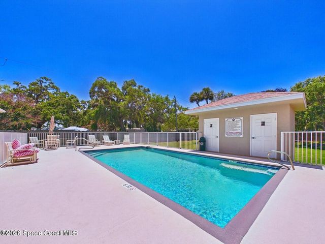 131 Majestic Bay Avenue, Cape Canaveral, FL 32920