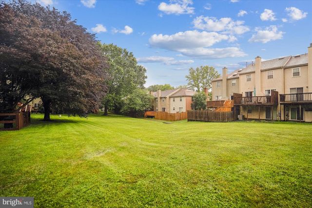 34 OWENS GLEN, North Potomac, MD 20878