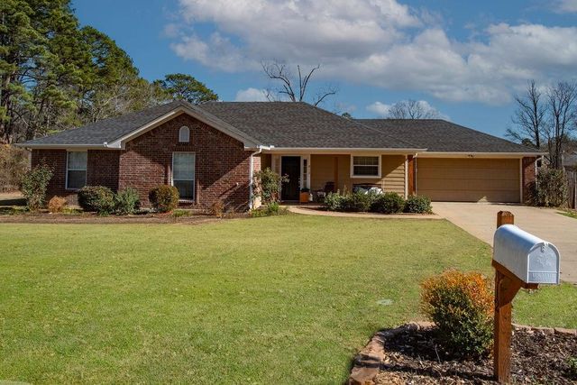 812 FLEETWOOD DR, White Oak, TX 75693