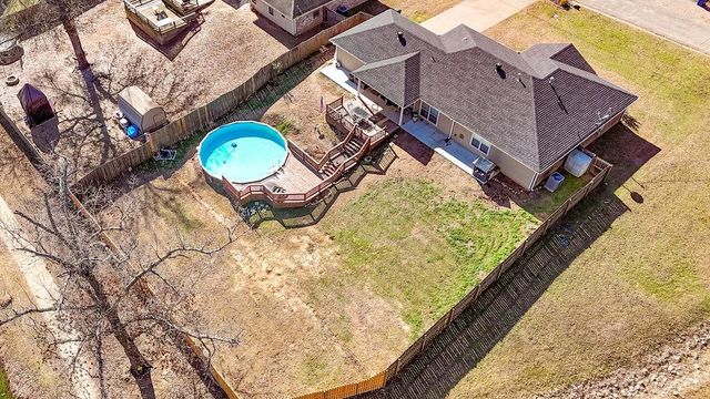 812 FLEETWOOD DR, White Oak, TX 75693
