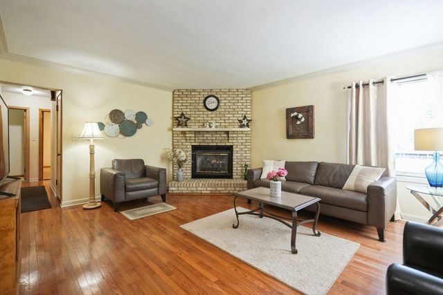 1905 4th Street A Street, East Moline, IL 61244