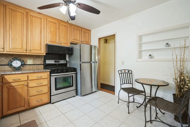 1905 4th Street A Street, East Moline, IL 61244