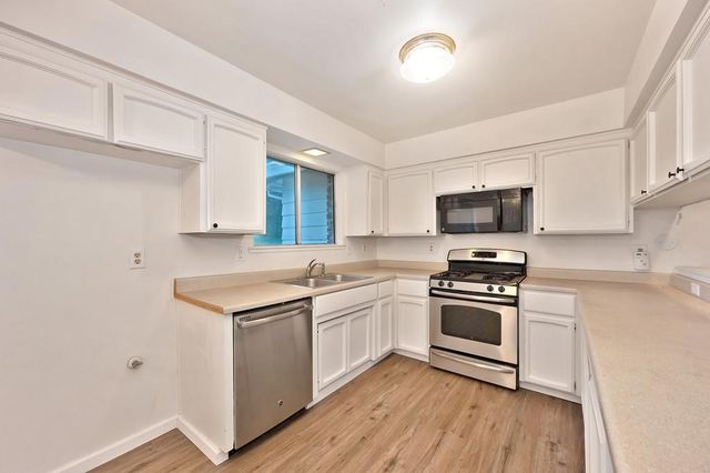 7400 Mountain Ave, Orangevale, CA 95662