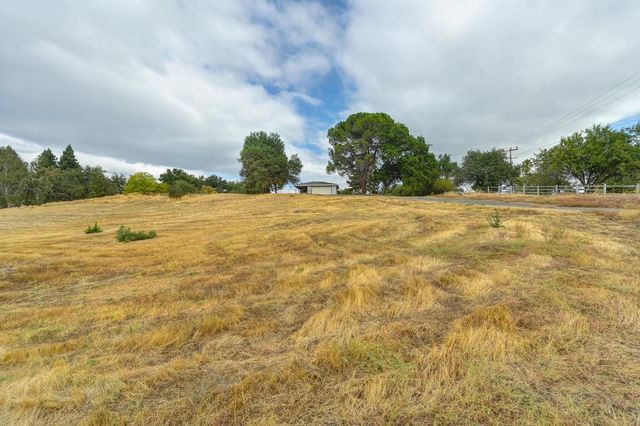 7400 Mountain Ave, Orangevale, CA 95662