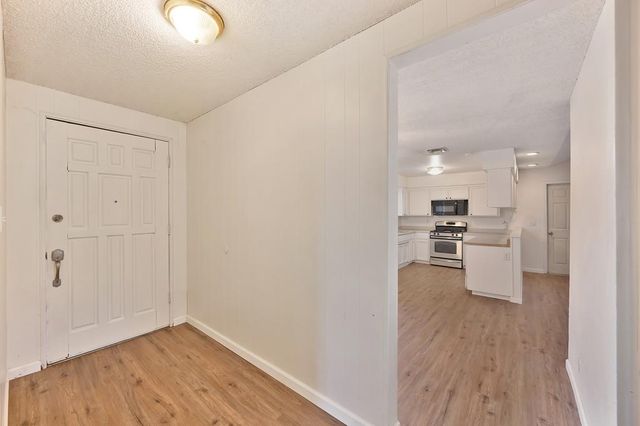 7400 Mountain Ave, Orangevale, CA 95662