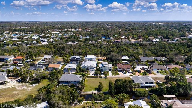 27257 Barbarosa ST, Bonita Springs, FL 34135