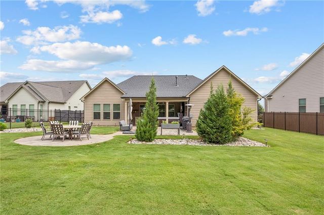 5136 Castlehaven Bend, Powder Springs, GA 30127