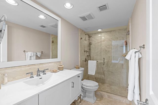 1200 S Flagler Drive 1402, West Palm Beach, FL 33401