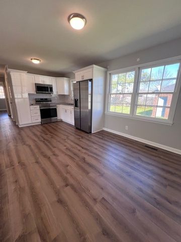 832 Craig St, Gallatin, TN 37066