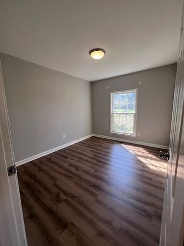 832 Craig St, Gallatin, TN 37066