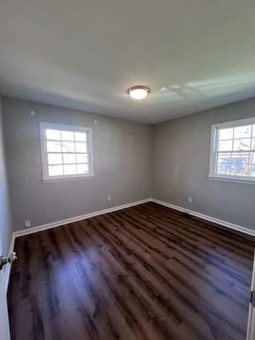 832 Craig St, Gallatin, TN 37066