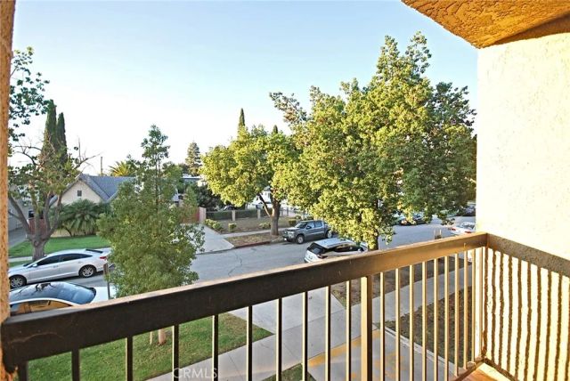 1046 Irving Avenue 101, Glendale, CA 91201